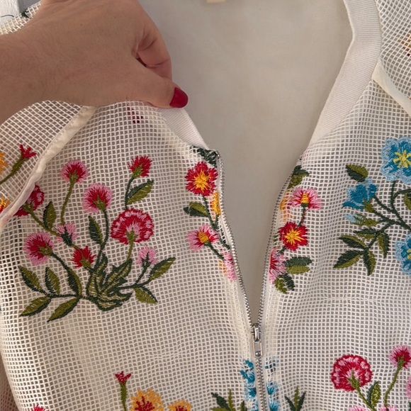 embroidered jacket - Picture 3 of 3